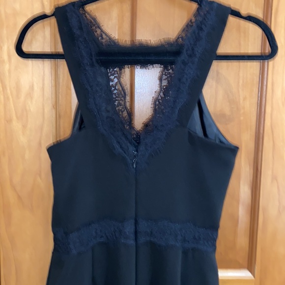 TOPSHOP Lace Keyhole Playsuit - Picture 5 of 7